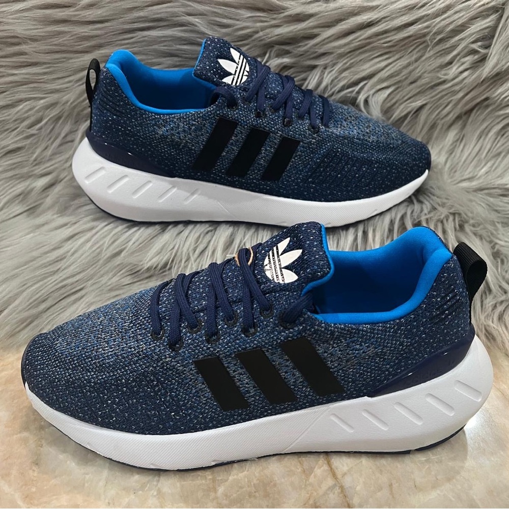 Adidas Swift Run 22 J 'Dark Blue Black' Men’s Sneaker